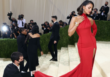 eiza gonzález met gala 2022