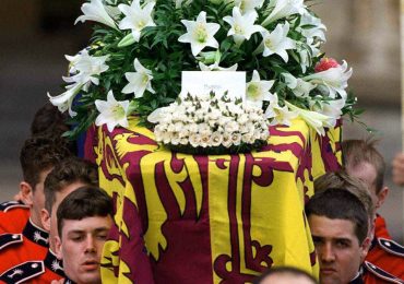 Asi-fue-el-emotivo-funeral-de-Lady-Di