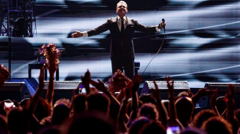 El-dia-que-Luis-Miguel-casi-muere-en-un-accidente-de-avion