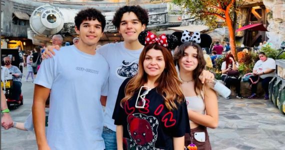 Ellos son los hijos de Itatí Cantoral y así lucen actualmente