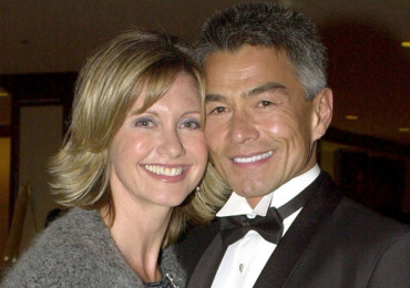 exnovio de olivia newton