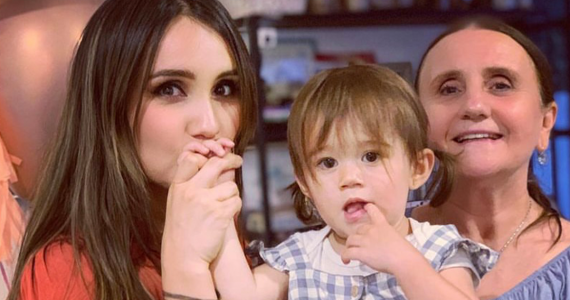 hija de dulce maría