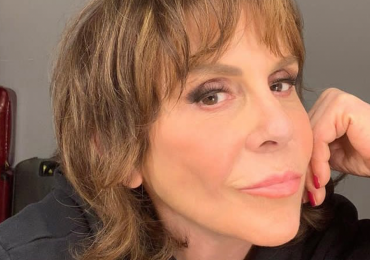 Rebecca Jones fue hospitalizada por deficiencia pulmonar y neumonía