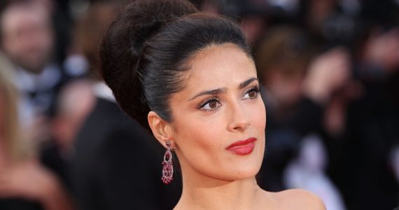 Descubren al "hijo secreto" de Salma Hayek y su esposo (FOTO)