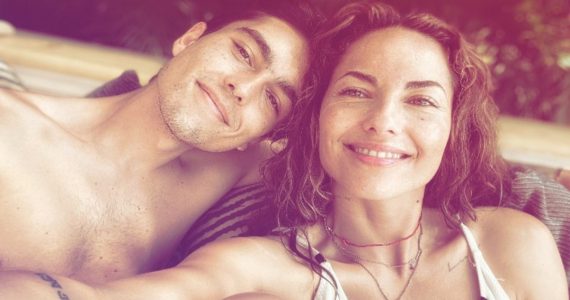 Sergio Mayer Mori y su madre Barbara Mori