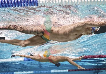 como-cambia-tu-cuerpo-y-mente-con-la-natacion
