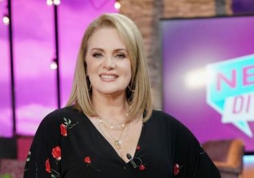 Erika Buenfil se deja ver junto a su hermana y lucen idénticas