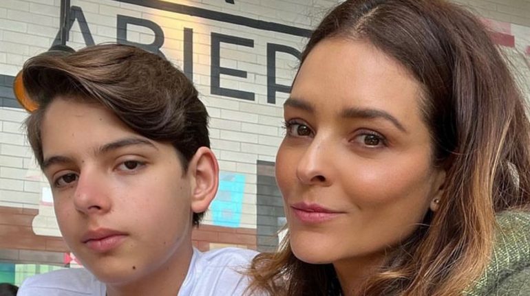 El hijo de Grettell Valdez debuta en la música, así fue su primer concierto