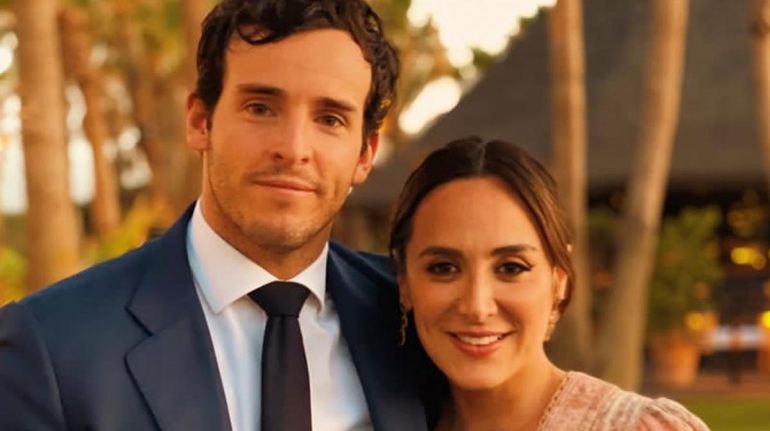 Íñigo Onieva reaparece "destrozado" y pide perdón a Tamara Falcó