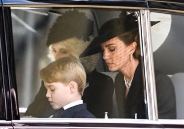 Kate Middleton homenajea a la reina Isabel II en su funeral de Estado