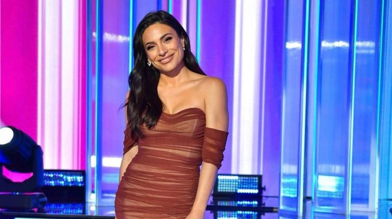 Ana Brenda Contreras se despide de su cabello largo y luce nuevo look