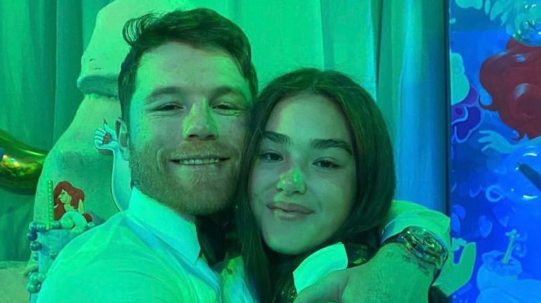 La hija de Canelo nos confesó cuál ha sido el momento más difícil que ha vivido