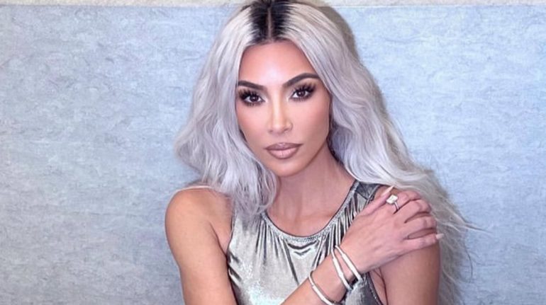 Multan a Kim Kardashian por hacer publicidad de una criptomoneda en Instagram