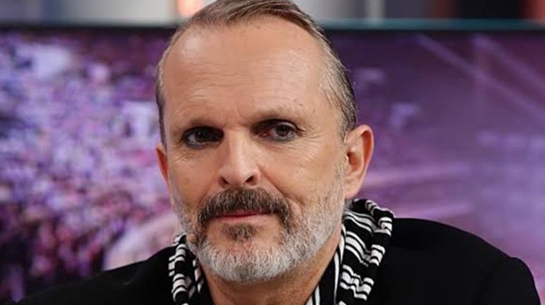 Miguel Bosé fue hospitalizado en México para ser sometido a una cirugía