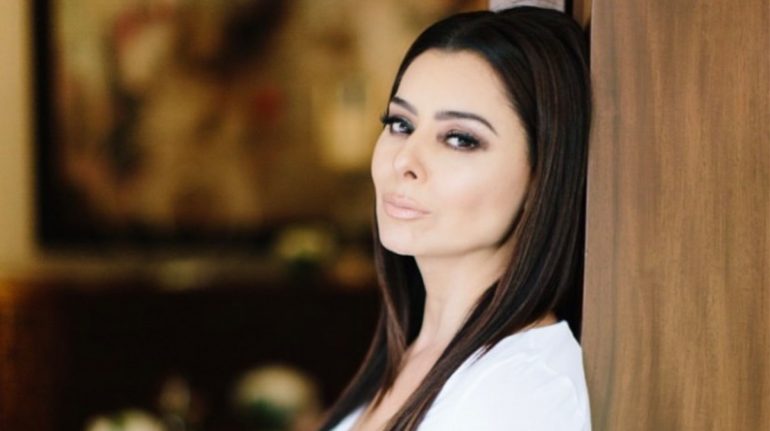 Yadhira Carrillo desata comentarios en sus redes por esta fotografía