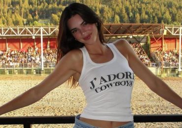 Kendall-Jenner-y-otras-estrellas-que-tienen-su-propia-marca-de-tequila