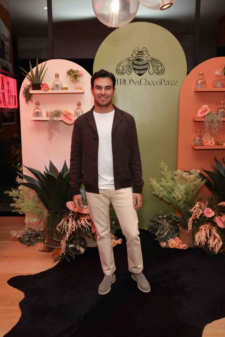 Tequila Patrón presenta alianza con el piloto Checo Pérez