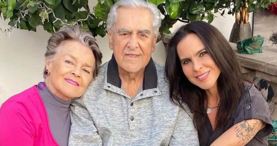 Kate del Castillo revela qué pasa con la salud de su padre Eric