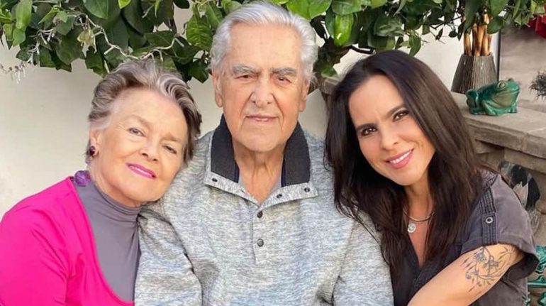 Kate del Castillo revela qué pasa con la salud de su padre Eric