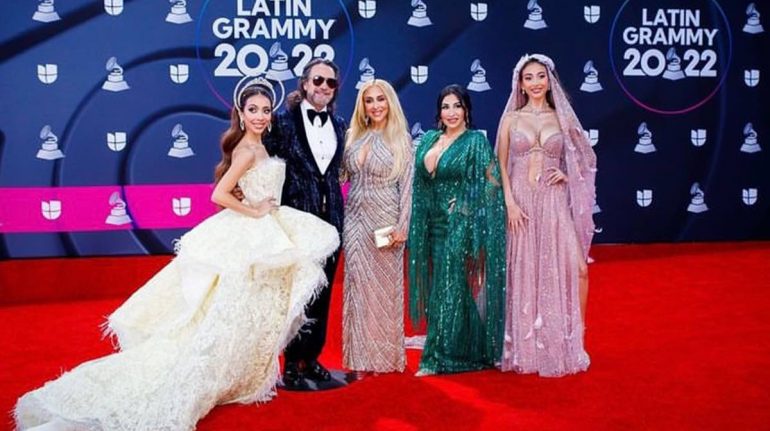 Por qué las hijas de Marco Antonio Solís están dando de qué hablar