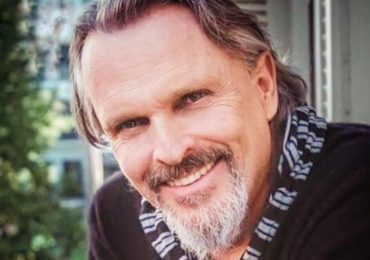 Los secretos que revela Miguel Bosé en su nuevo libro