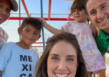 Niñera de la esposa de Andrés Guardado responde a las críticas