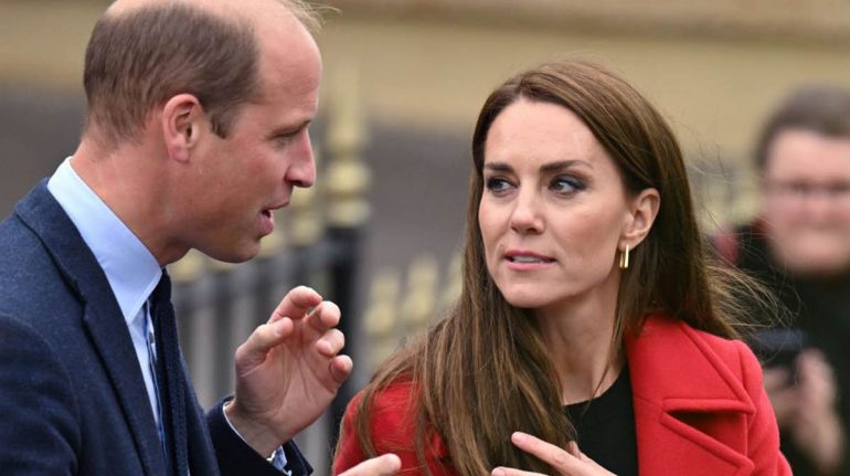 El príncipe William estuvo a "solas" con su ex novia Rose Farquhar