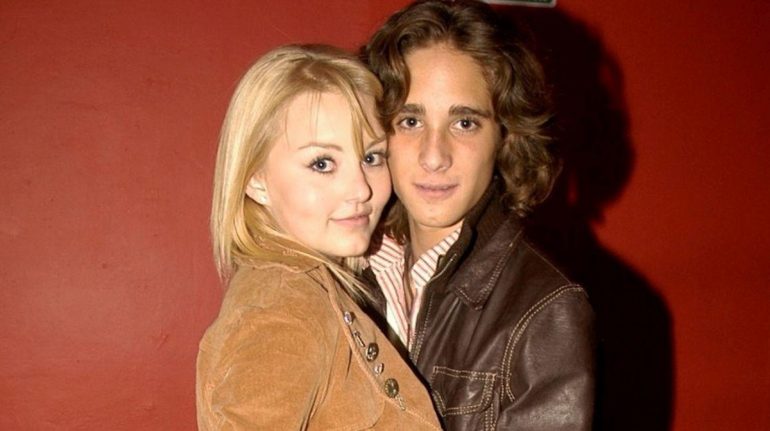 Antes-de-Renata-Notni-las-famosas-que-fueron-pareja-de-Diego-Boneta