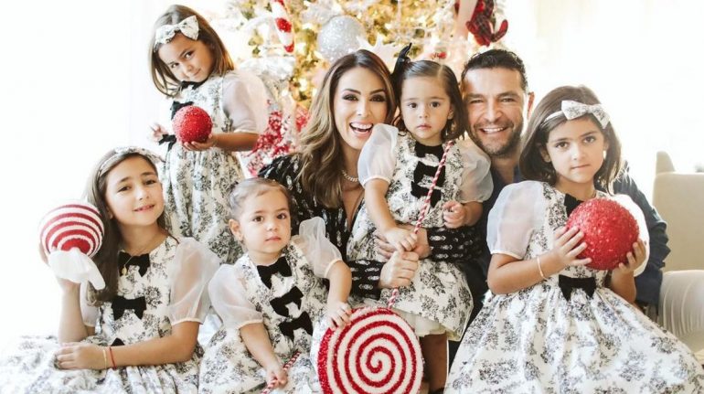Como-lucen-las-5-hijas-de-Jacqueline-Bracamontes-y-Martin-Fuentes