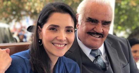 Quien-es-Alejandra-Fernandez-la-desconocida-hija-adoptiva-de-Vicente-Fernandez