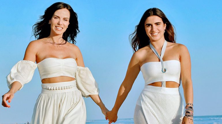 Ana Pazos- ¡Gracias 2022!, ¡Hola 2023!