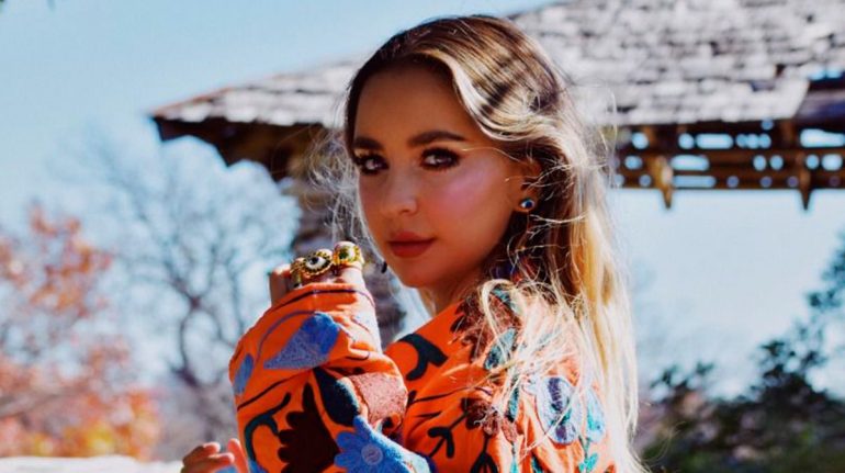 Talía Lanz emprende su propia marca de joyería con diseños únicos