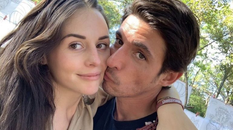 Asi-ha-sido-la-romantica-historia-de-amor-entre-Alberto-y-Zuria