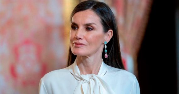 La reina Letizia vivió un incómodo momento con el embajador de Irán (VIDEO)